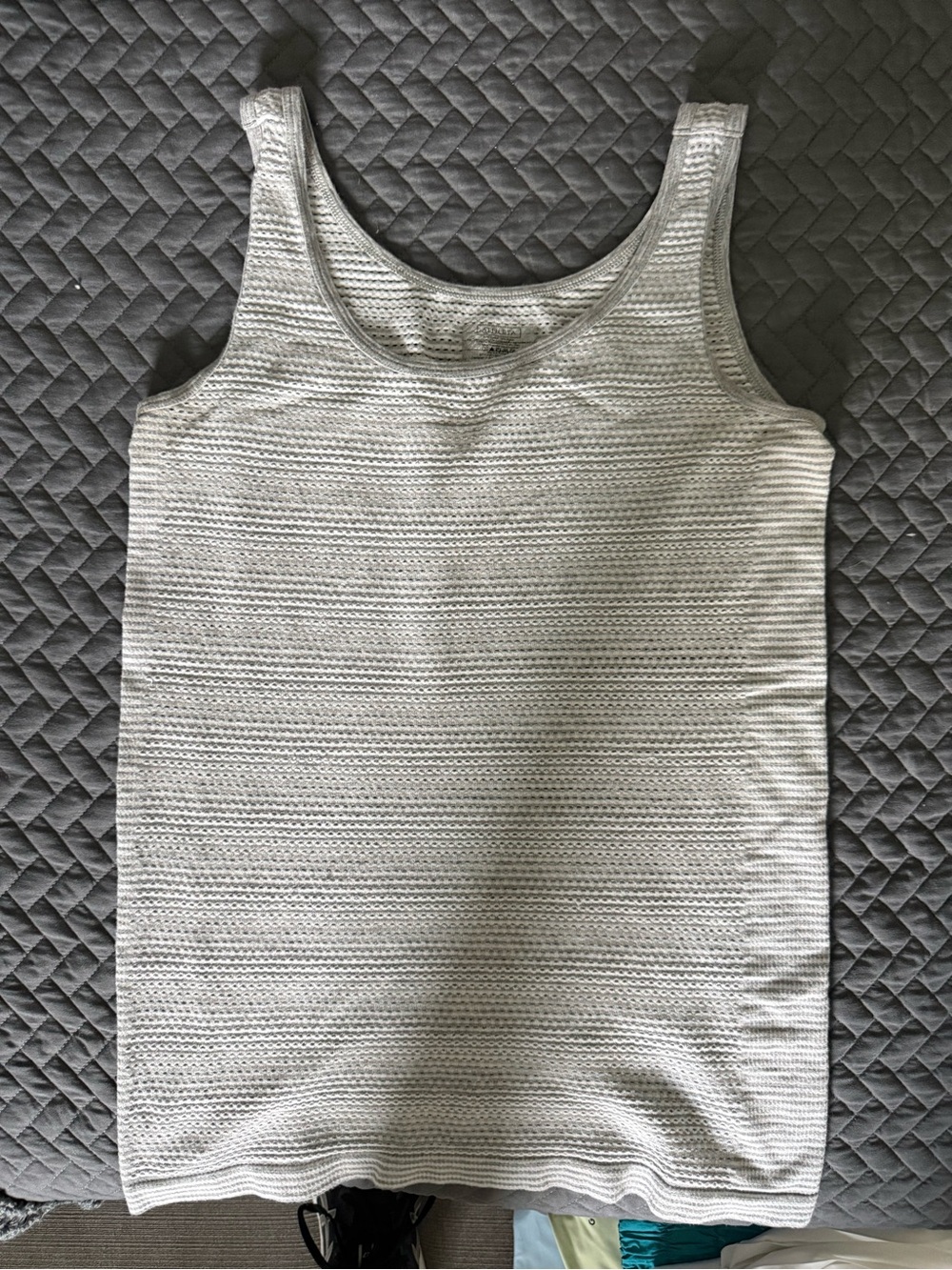 Athleta Light Gray Textured Knit Tank